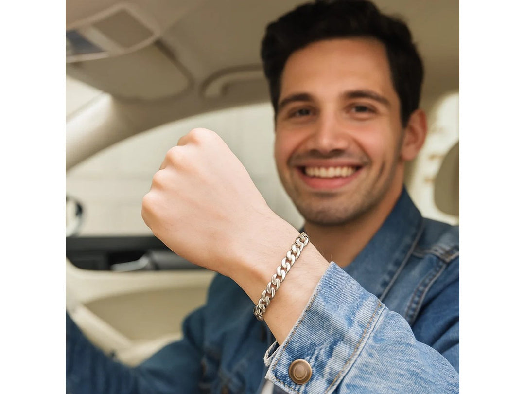 Miami Cuban Semi Solid Bracelet in 14k White Gold (7.00 mm)