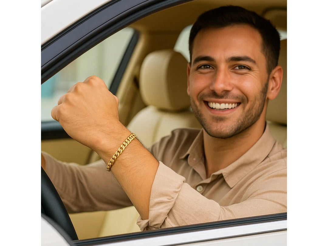 Miami Cuban Semi Solid Bracelet in 14k Yellow Gold (7.00 mm)