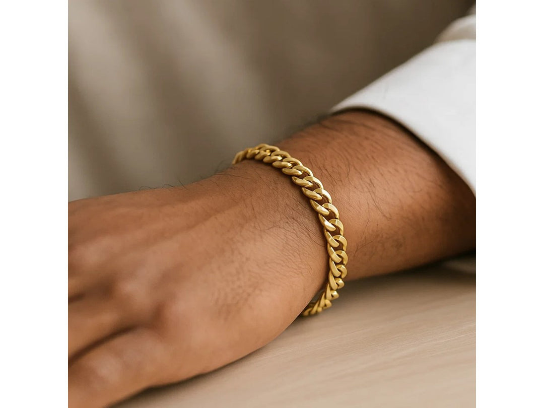 Miami Cuban Semi Solid Bracelet in 14k Yellow Gold (7.00 mm)