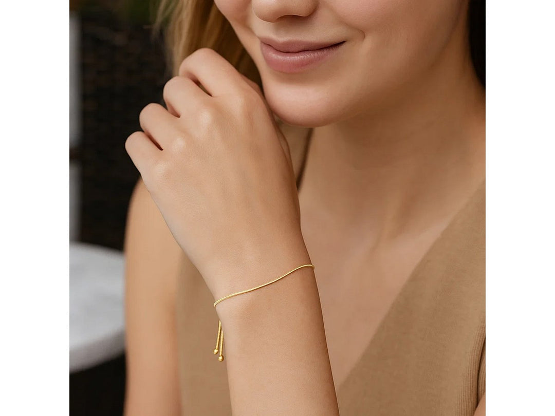 14k Yellow Gold Adjustable Lariat Style Heart Motif Bracelet