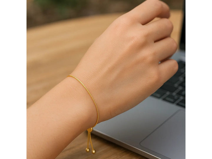 14k Yellow Gold Adjustable Lariat Style Heart Motif Bracelet