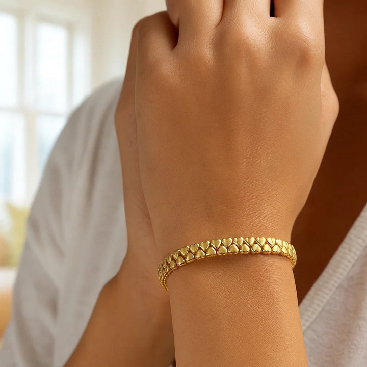 14K Yellow Gold Sweetheart Link Bracelet (7.00 mm)