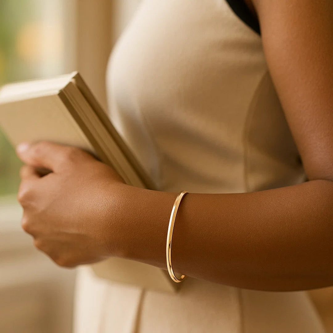 14K Yellow Gold Knife Edge Bangle