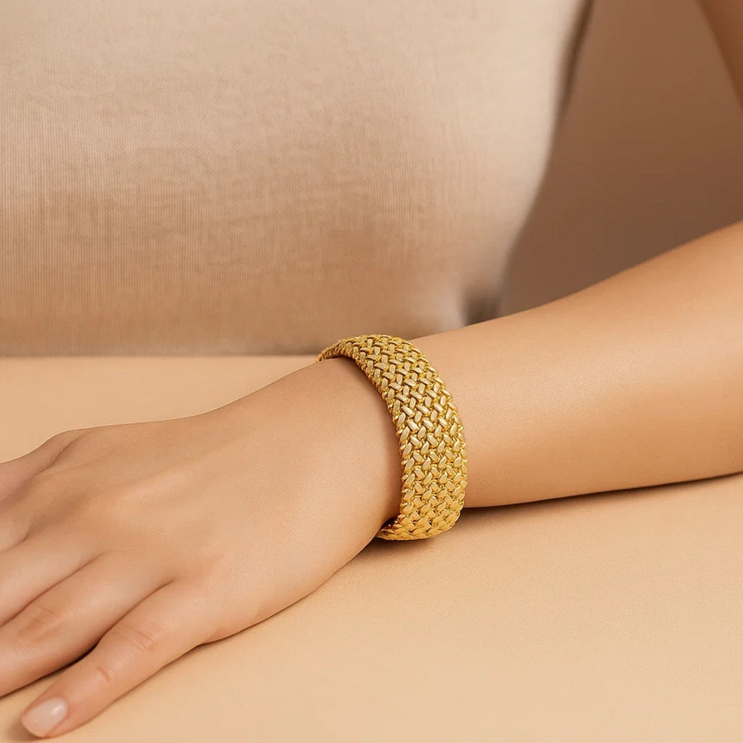 14k Yellow Gold High Polish Thick Braided Bracelet  (14.50 mm)