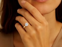 1 1/2 Carat Round Lab Grown IGI G/VS1 Diamond Solitaire Ring in 10K Yellow Gold